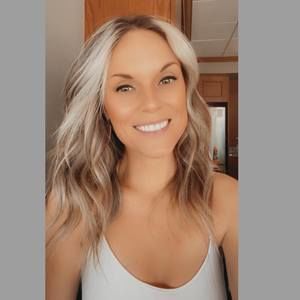 Meet your Posher, Jen